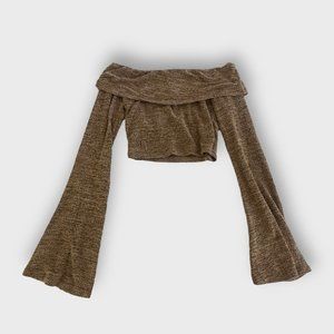 Off Shoulder Flounce Sleeve Crop Tee